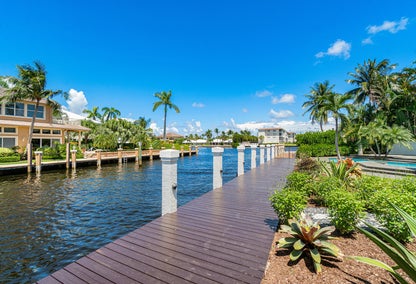 Tropic Isle Homes with Boat Docks