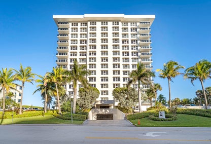 Ocean Reef Towers Condos in Boca Raton, FL