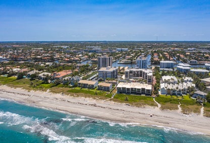 Costa Del Rey Condos in Delray Beach, FL