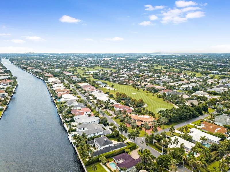 Royal Palm Yacht and Country Club Real Estate