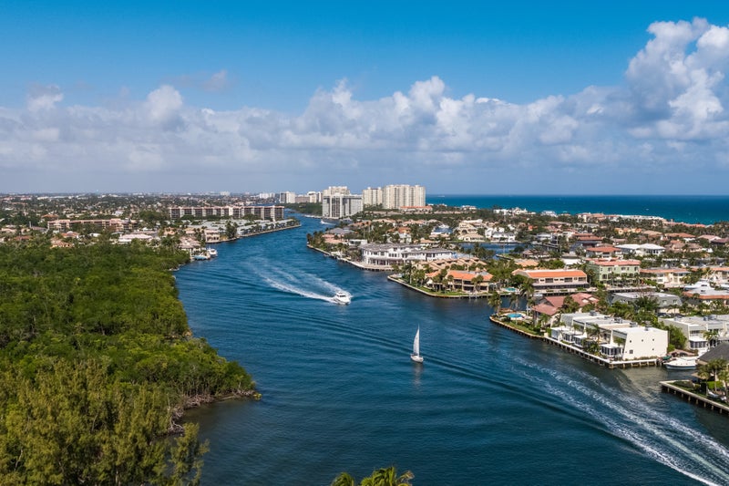 Boca Raton FL Luxury Waterfront Homes