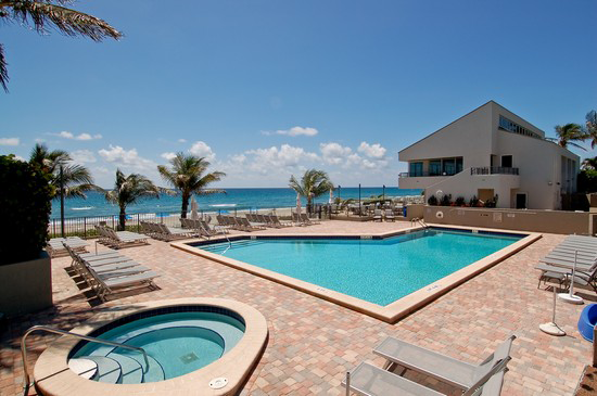 Boca Highlands Beach Club Pool