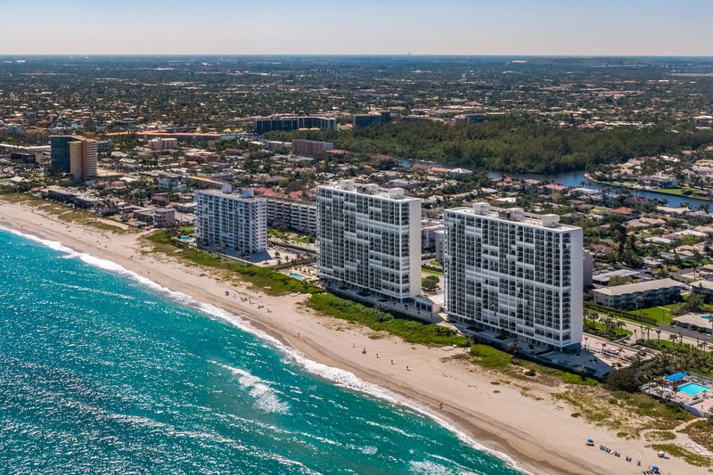 Three Thousand South Ocean Condos in Boca Raton, FL