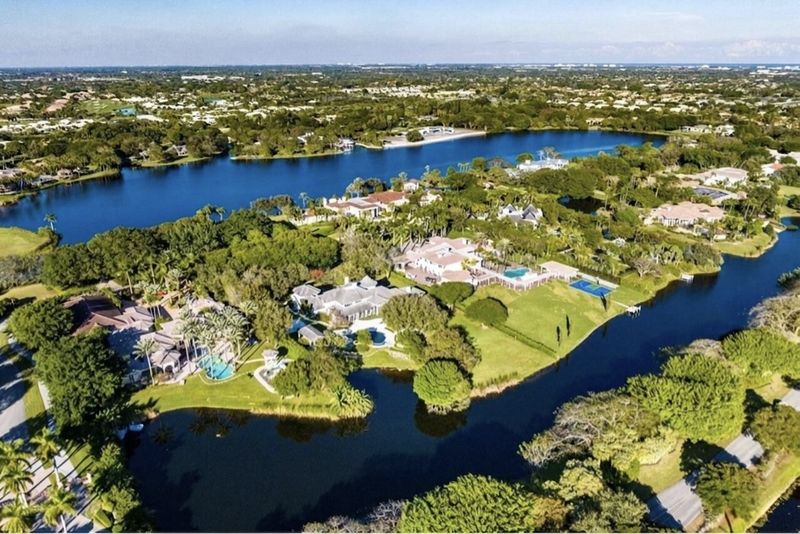 Le Lac homes for sale in Boca Raton