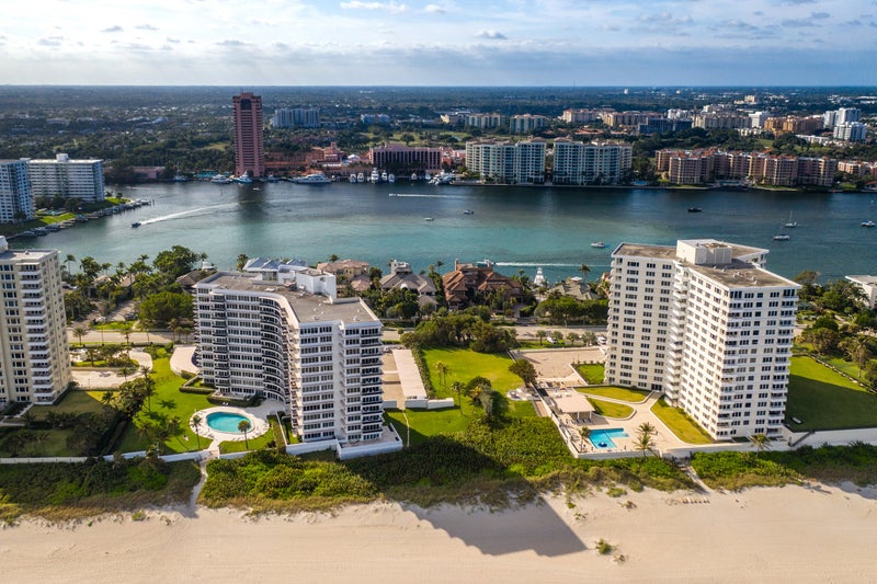 Sabal Point Condos in Boca Raton, FL