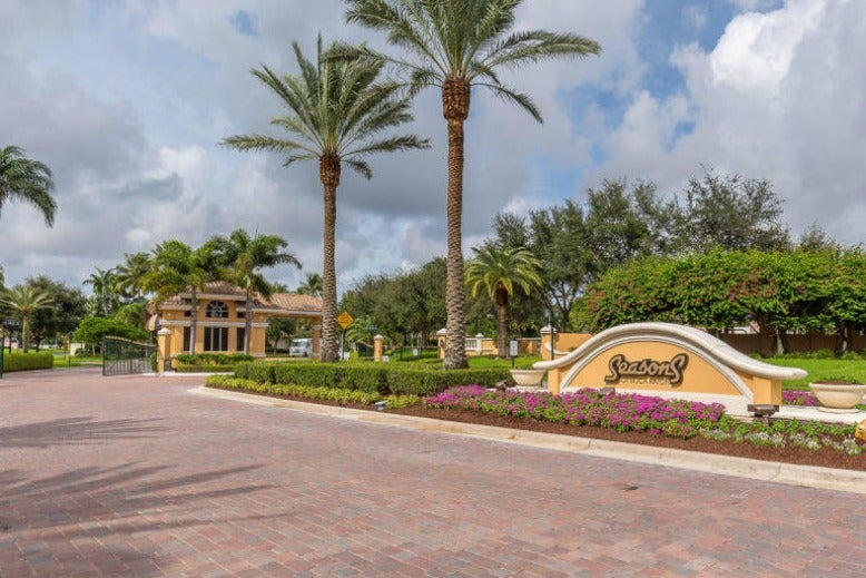 Seasons Homes for sale in Boca Raton FL