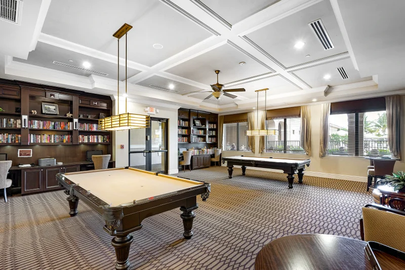 Valencia Reserve - Billiards