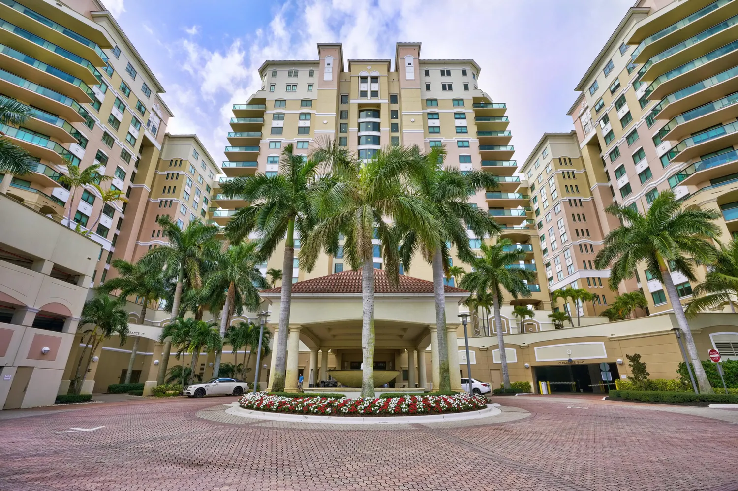3630 Gardens Pkwy, Unit 602C, Palm Beach Gardens