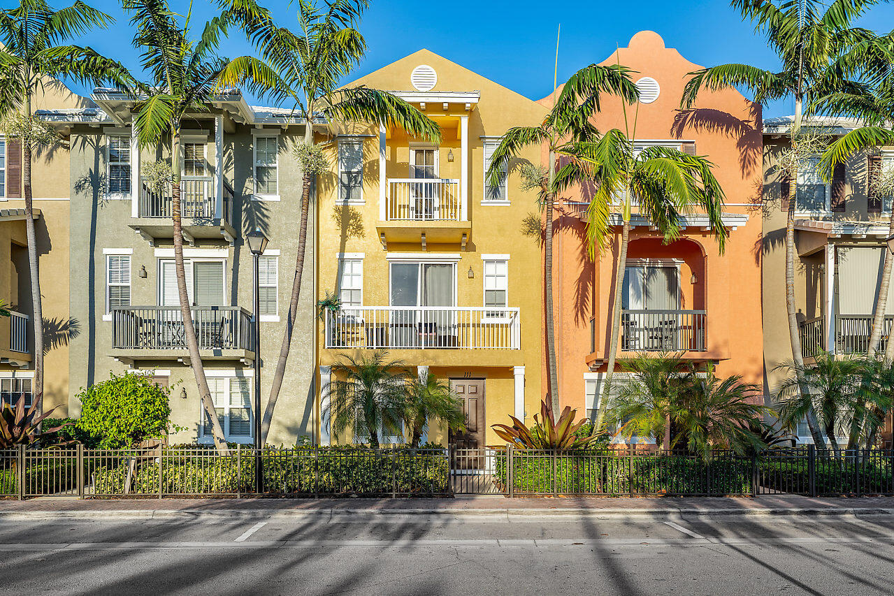 111 SW 2nd Ave, Delray Beach