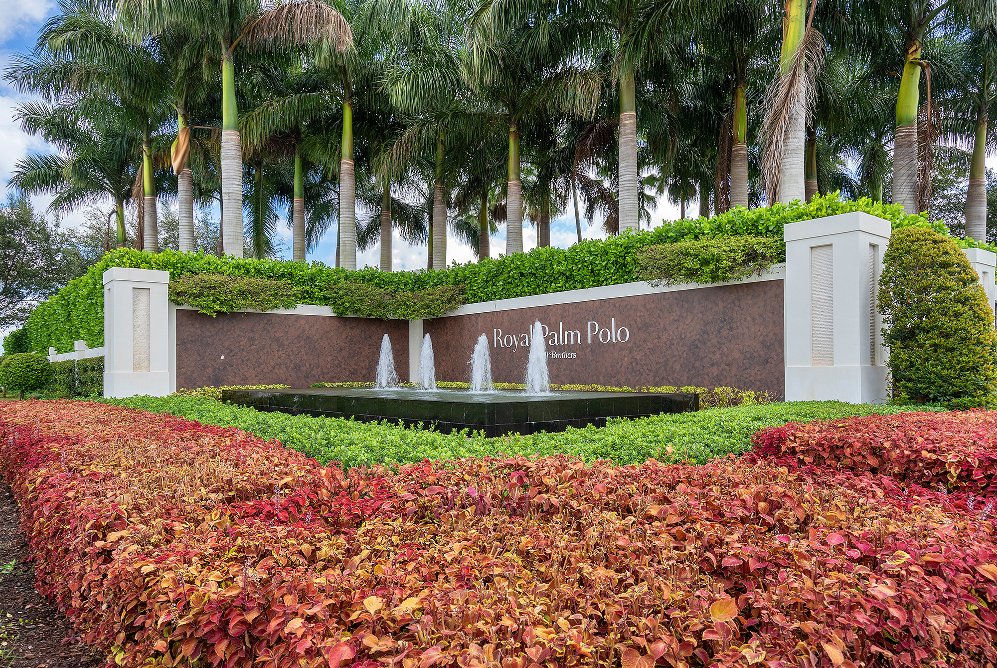 Royal Palm Polo Boca Raton Signage